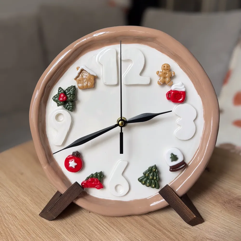 clipnclay-horloge-cappuccino-noir