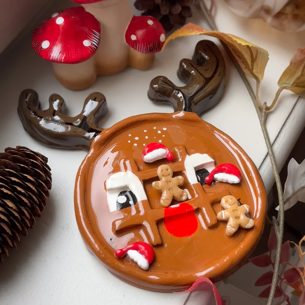 clipnclay-tictactoe-rudolph